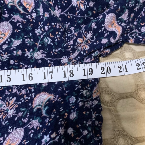 Floral Navy Blue Women's Top - Picture 3 of 4